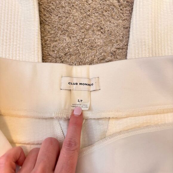 NWOT Club Monaco cream Casual Waffle Joggers small - Picture 3 of 6